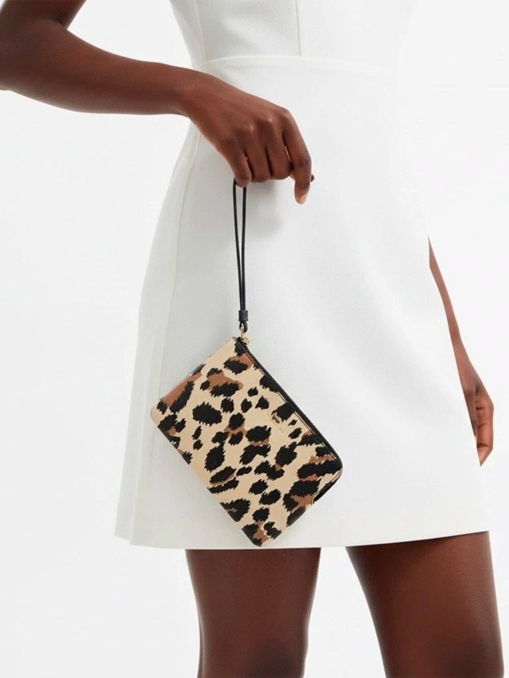 S Coach Corner Zip Leather Wristlet With Leopard Print CCJ74 NWT